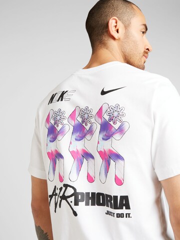 Tricou de la Nike Sportswear pe alb