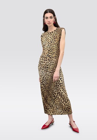 Lola Casademunt Mekko värissä ruskea: etupuoli