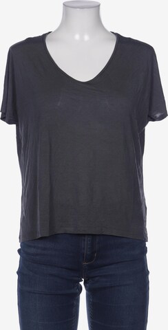 Iheart Top & Shirt in L in Grey: front