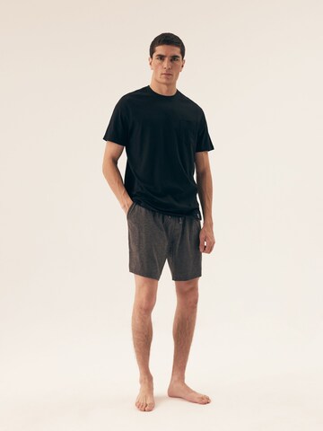 Henderson Pyjama kort 'Mick' in Zwart: voorkant