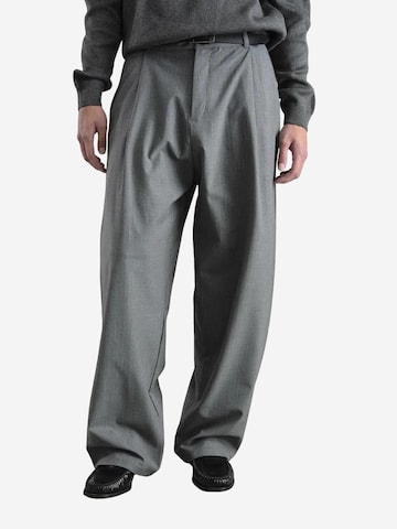 Loosefit Pantaloni con pieghe di Giesto in grigio: frontale