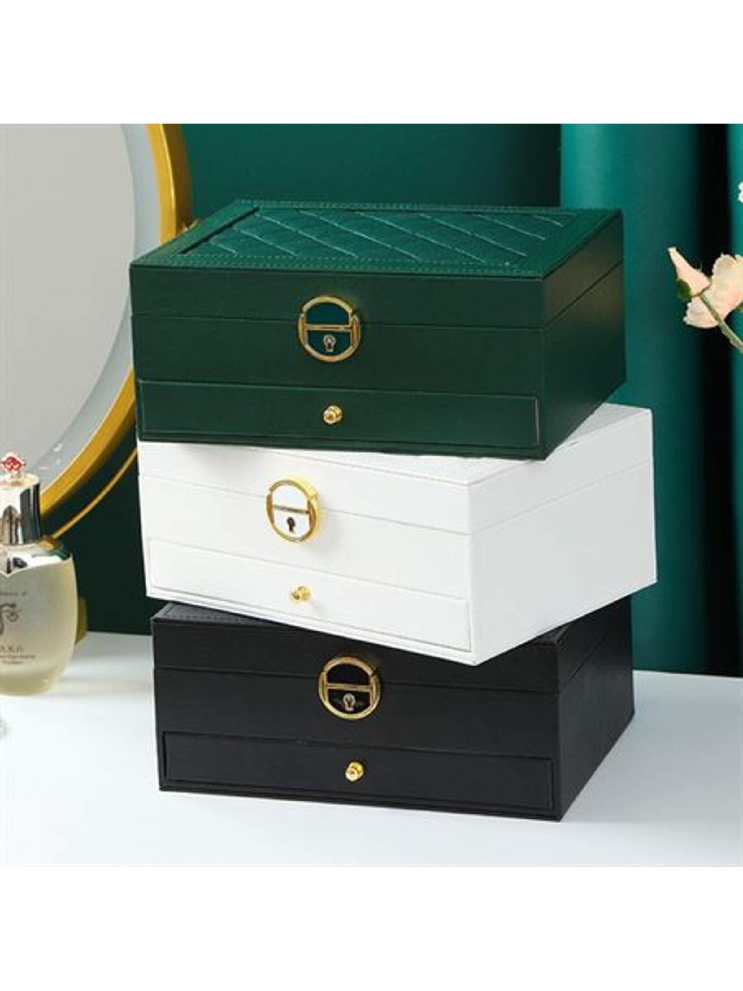UNIQ Beauty Jewelry storage 'UNIQ Classic Aluminium Jewellery Box - 3 pcs' in Black