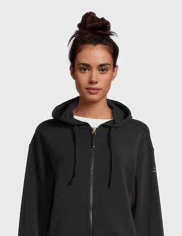 VENICE BEACH Zip-Up Hoodie in Black