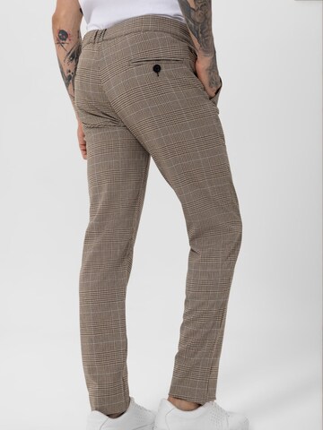 By Diess Collection Slimfit Nadrág - barna