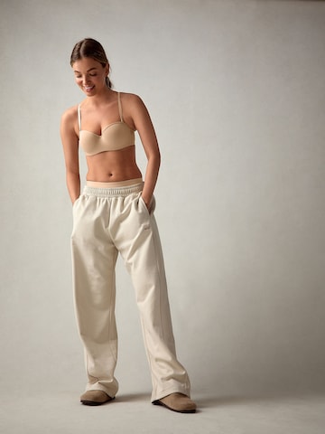 Invisible Soutien-gorge self. en beige