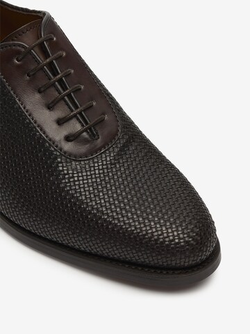 LOTTUSSE Veterschoen 'Oxford ' in Bruin