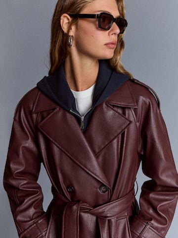 Manteau mi-saison Bershka en rouge