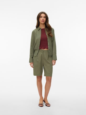 VERO MODA Regular Pleat-Front Pants 'VMCAIA' in Green