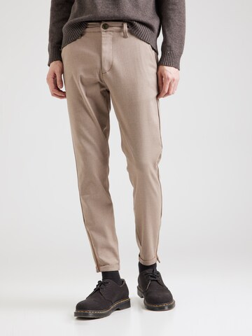 Effilé Pantalon 'Pisa Domo' GABBA en vert : devant