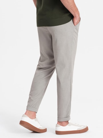 Regular Pantaloni sport de la Ombre pe gri
