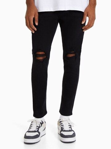 Bershka Regular Jeans in Black: front