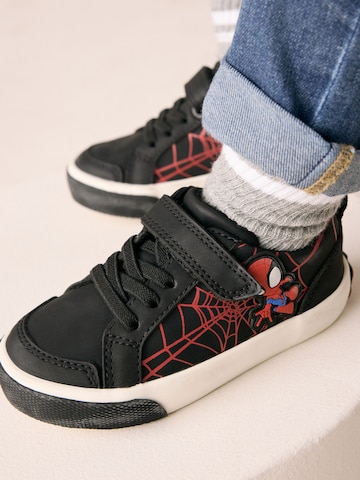 Next Sneaker i svart