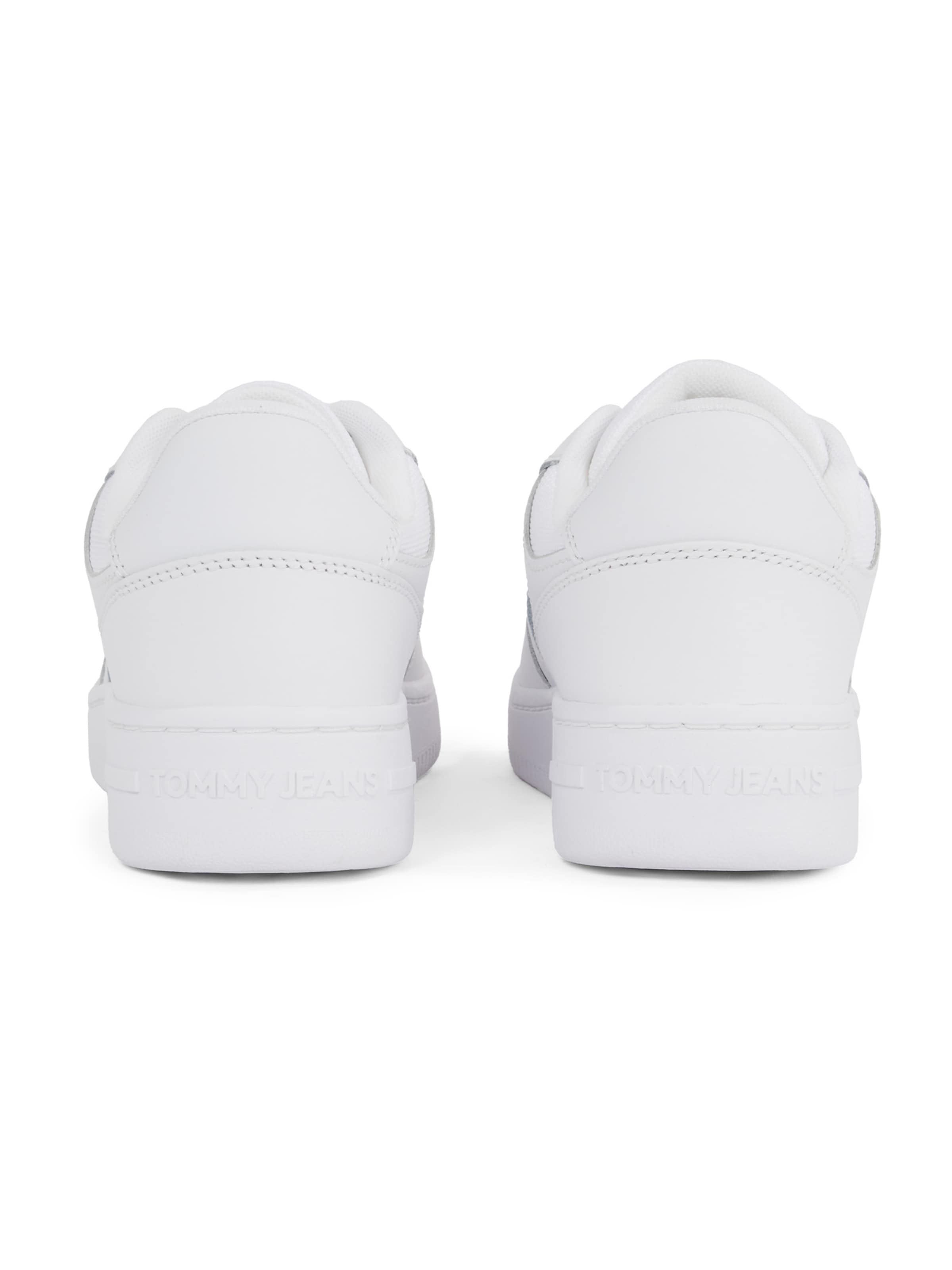 Tommy Jeans Sneaker low 'Retro Basket Ess Meg 3A3' i hvid