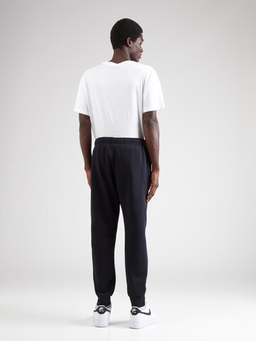 Nike SportswearTapered Hlače - crna boja