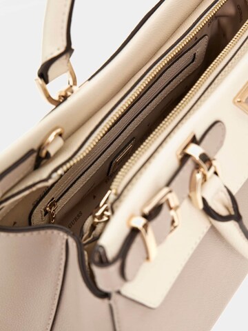 GUESS Handtasche 'Eco Ali' in Beige