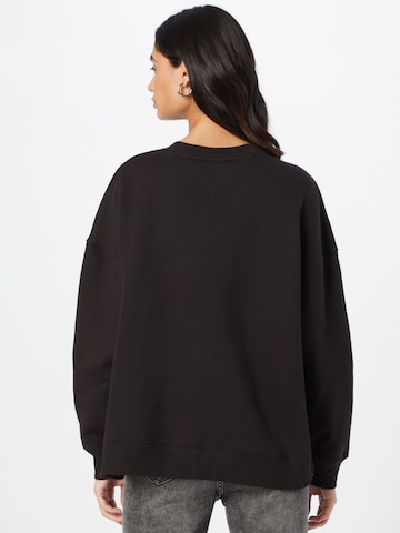 Tommy Jeans Sweatshirt in Schwarz