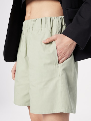 MELAWEAR Normální Kalhoty 'RILA' – zelená