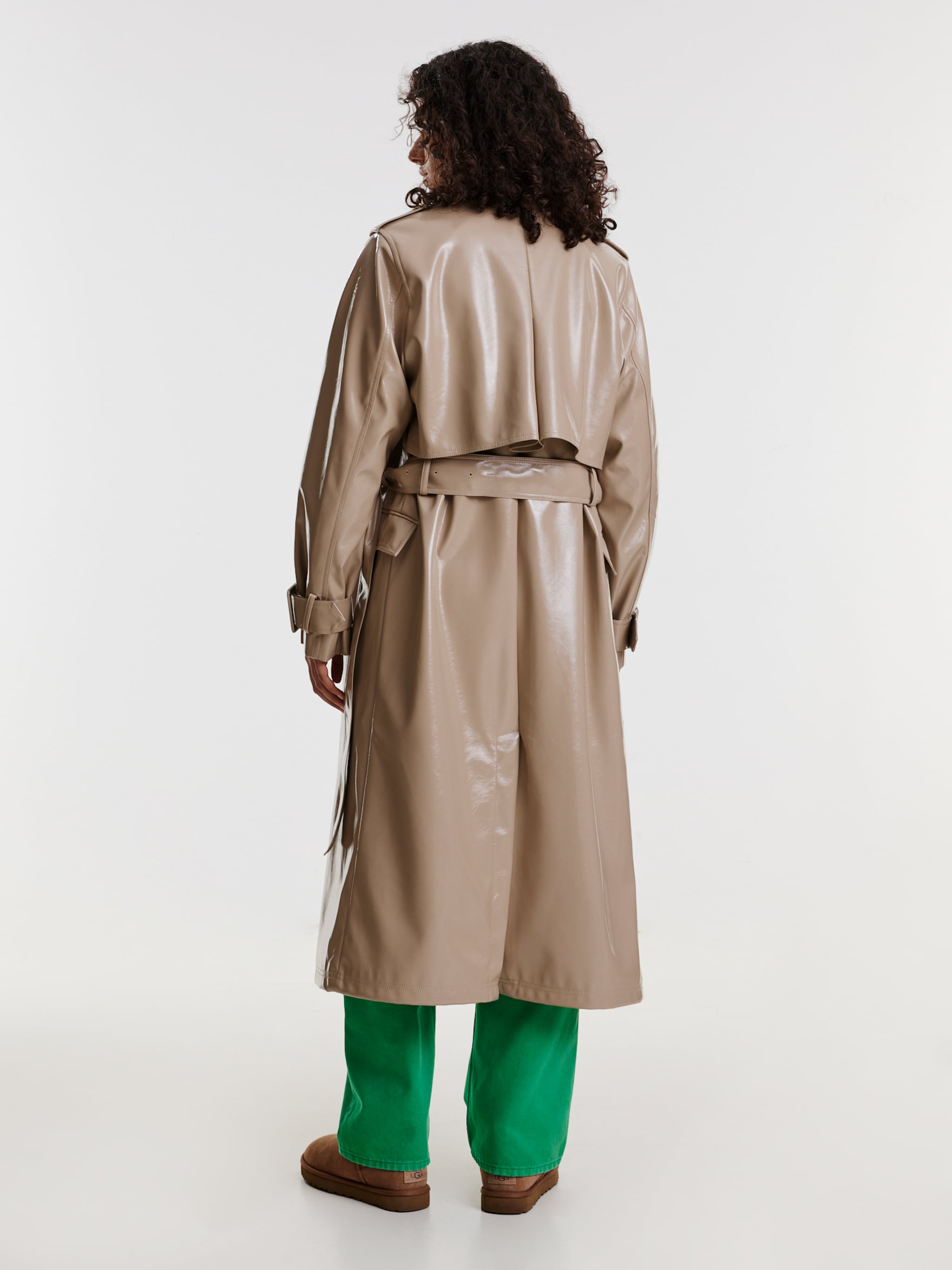 EDITED Producten Tussenmantel 'Yasemin' Beige