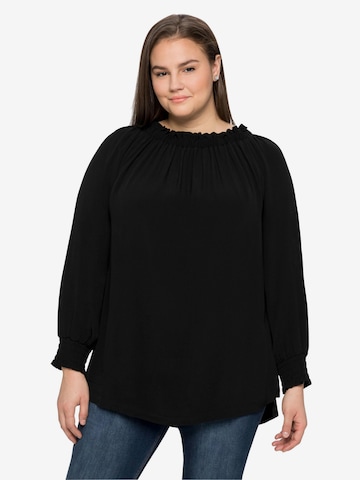 SHEEGO Tunic in Black: front