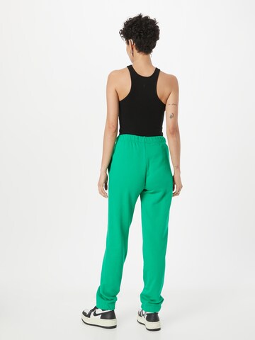 Tapered Pantaloni de la Chiara Ferragni pe verde