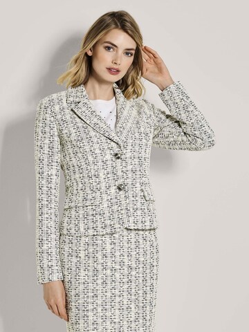 MADELEINE Blazer in Schwarz: Vorderseite