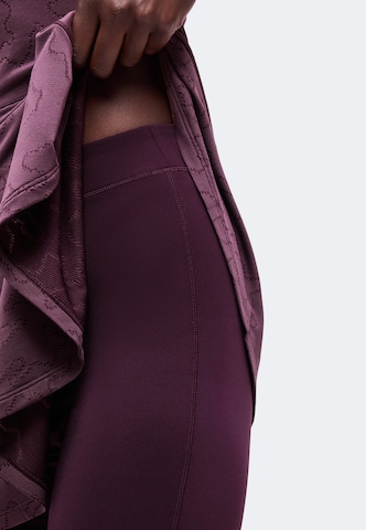 ASICS - Vestido en lila