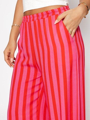 SASSYCLASSY Regular Pants in Pink