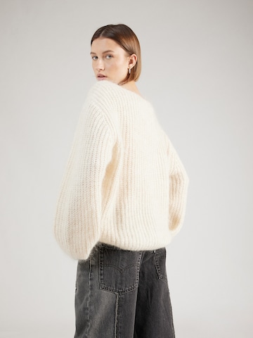 Pullover 'Corucci' di mbym in bianco