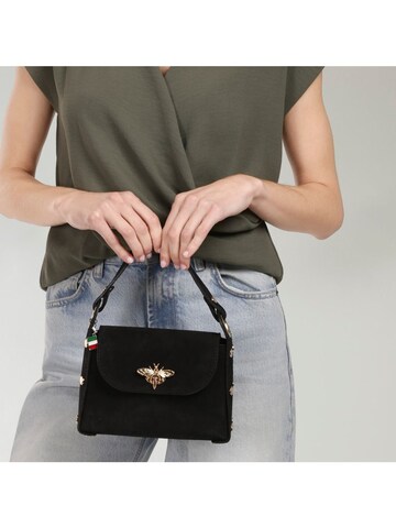 Florence Shoulder Bag in Black: front