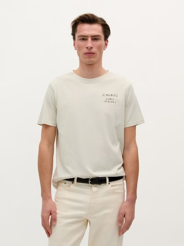 T-Shirt 'Essentials' Scalpers en gris : devant