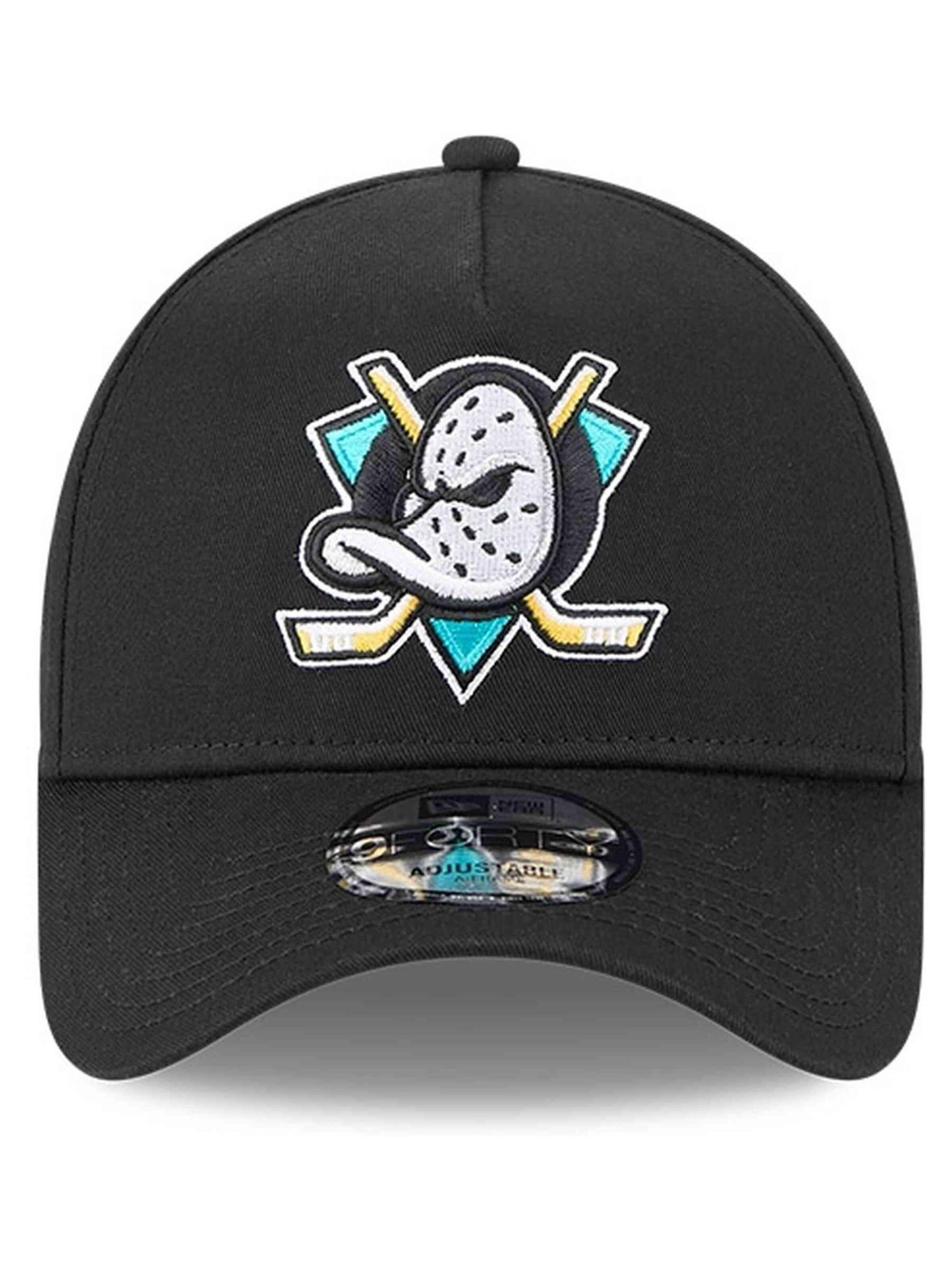 NEW ERA - Gorra 'Gorra new era negra ducks 940af retro ducks anaduc' en negro