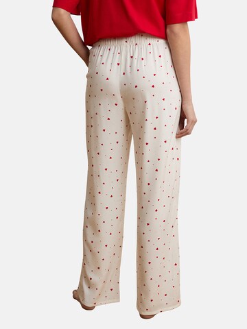 Pantaloncini da pigiama 'Bandana' di ETAM in bianco