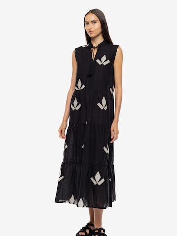 Robe d’été 'BEACHWEAR MAROCCO EMBRODERY' Pink Label en noir