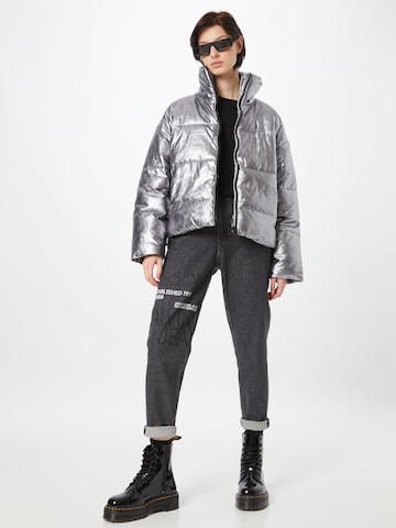 Calvin Klein Jeans Kurtka zimowa w kolorze szary