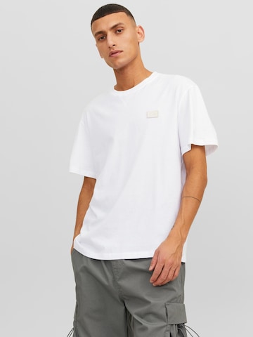 T-Shirt JACK & JONES en blanc : devant