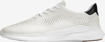 Cole Haan Sneaker in White: front