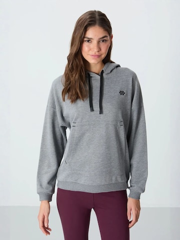 Tommy Life Sweatshirt in Grey