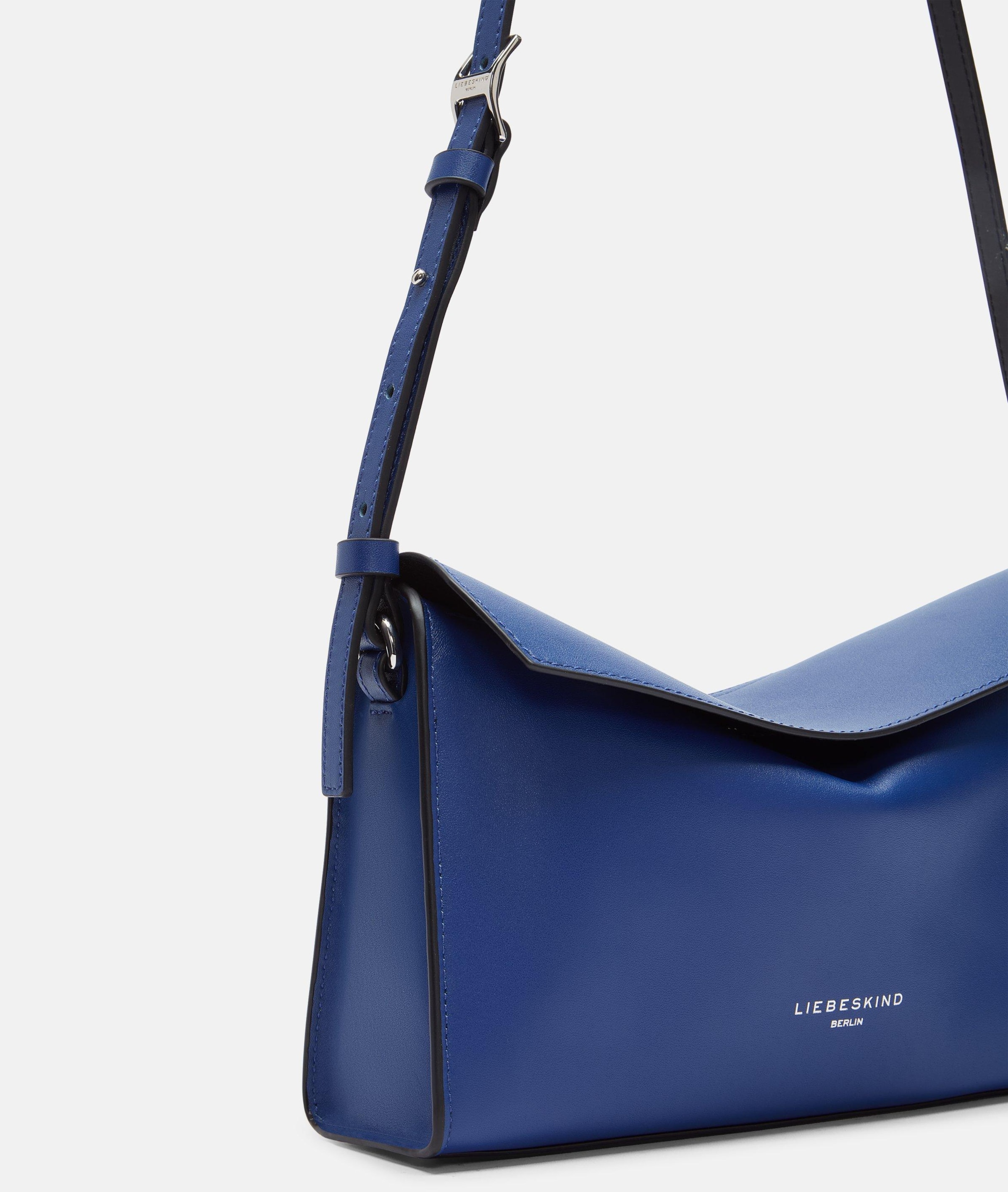 LIEBESKIND Berlin Umhängetasche Lora – Kleine Leder-Umhängetasche, Schwarz, Modernes Design