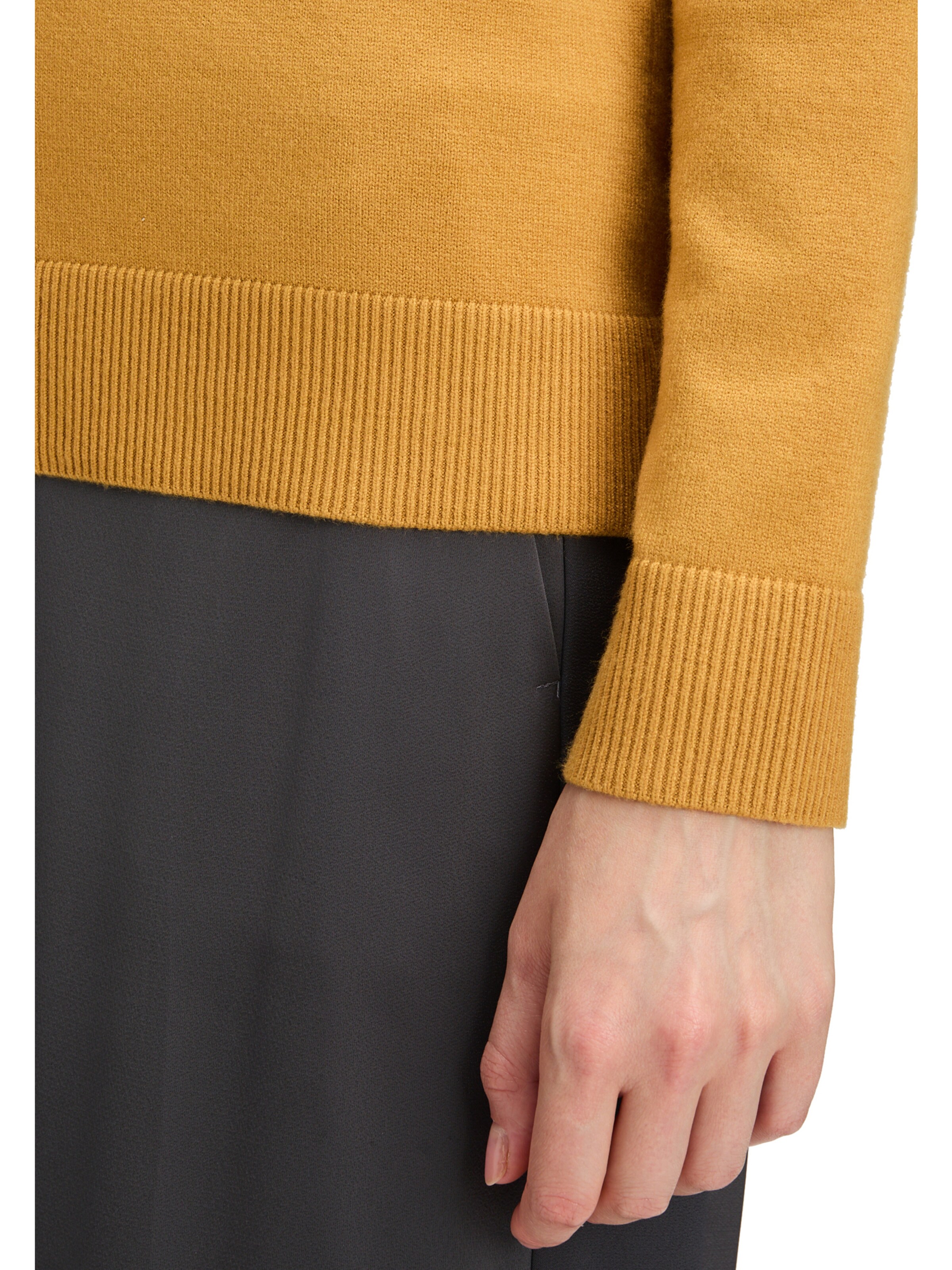 Betty Barclay Trui in Geel