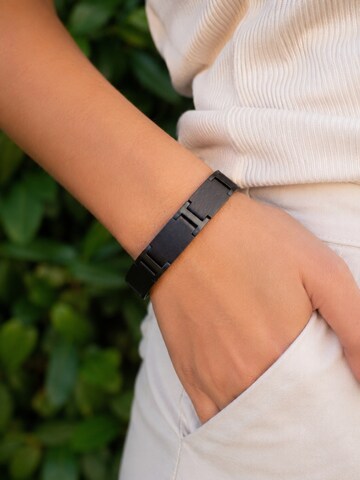 Holzwerk Bracelet 'SCHILFSEE' in Black: front