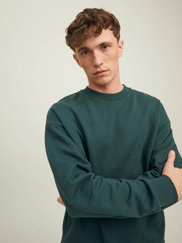 JACK & JONES Sweatshirt 'Kam' in Green