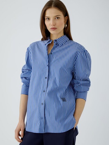 OUI Blouse in Blue: front