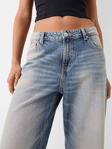 Wide leg Jeans de la Bershka pe albastru