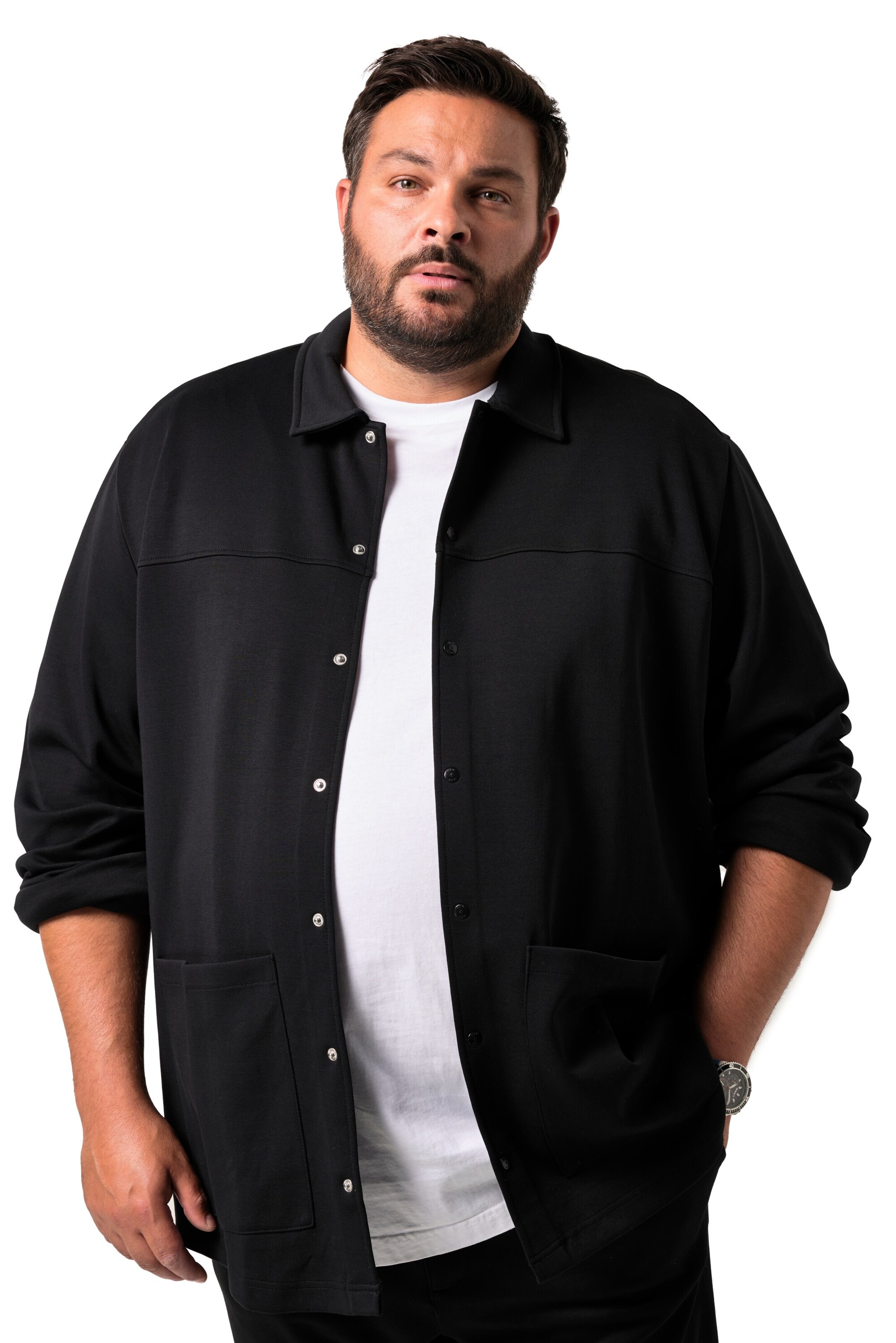 Men Plus Regular Fit Hemd in Schwarz: Vorderseite