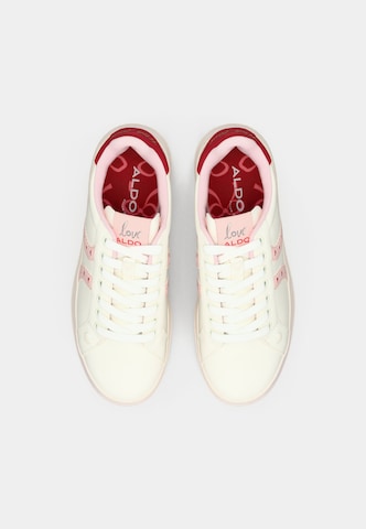 Baskets basses 'ADORES' ALDO en blanc