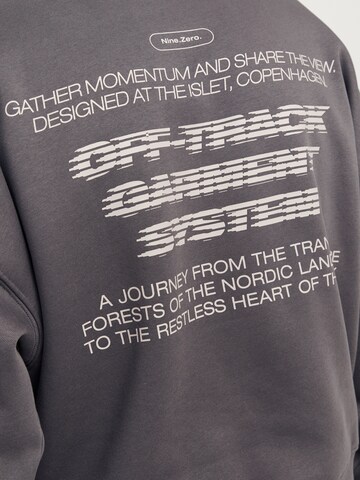 JACK & JONES Sweatshirt 'JCOTERRAIN' in Grau