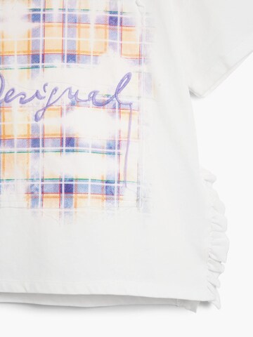 Tricou de la Desigual pe alb