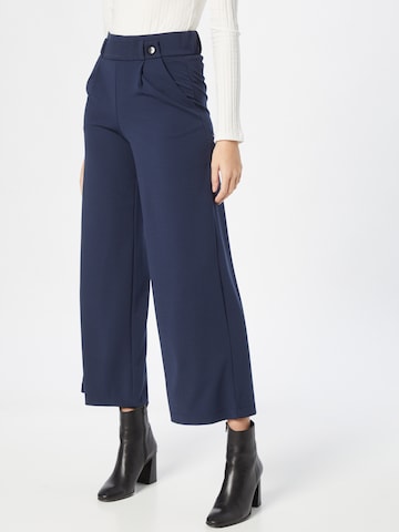 JDY Wide leg Pleat-Front Pants 'Geggo' in Blue: front