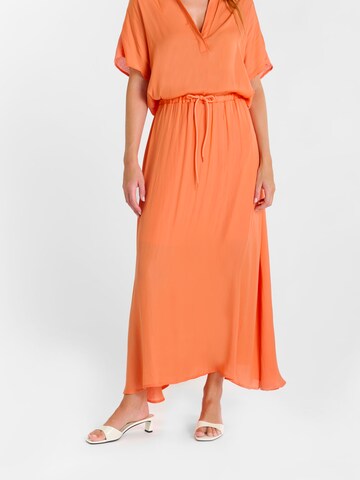 Jupe 'EZIA' Le Temps Des Cerises en orange : devant