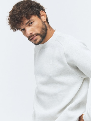 DRILLS Apparel Sweatshirt 'RECREATION Scuba' in Wit